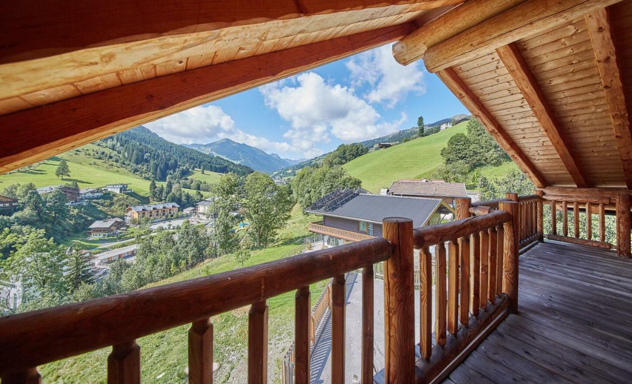 Chalets Blockhaus Saalbach By Holidayflats24 Villa Luaran gambar